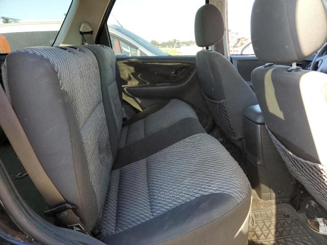 Photo 6 from auction – 2004 FORD ESCAPE XLT with VIN 1FMYU03134DA07577