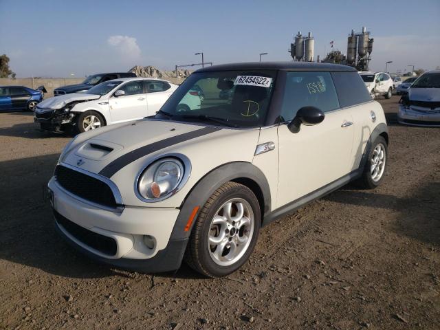 Photo 2 from auction – 2011 MINI COOPER S with VIN WMWSV3C51BTY24705