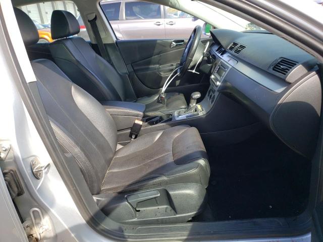 Photo 5 from auction – 2008 VOLKSWAGEN PASSAT with VIN WVWAK73C48P085389