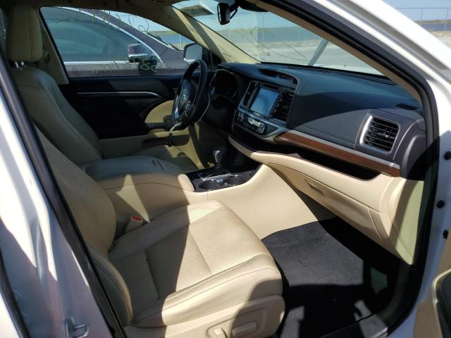 Photo 5 from auction – 2014 TOYOTA HIGHLANDER with VIN 5TDDKRFH6ES006211