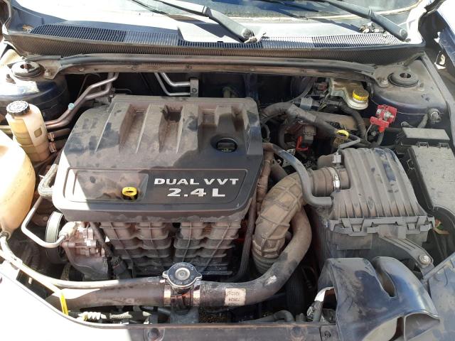 Photo 7 from auction – 2013 CHRYSLER 200 TOURIN with VIN 1C3CCBBB6DN732628