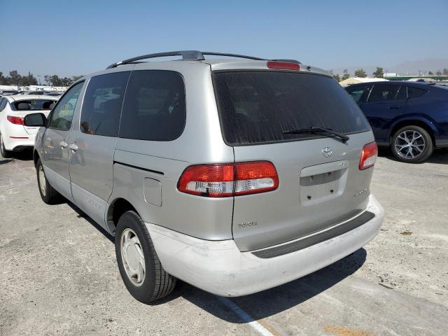 Photo 3 from auction – 2002 TOYOTA SIENNA with VIN 4T3ZF13C92U428911
