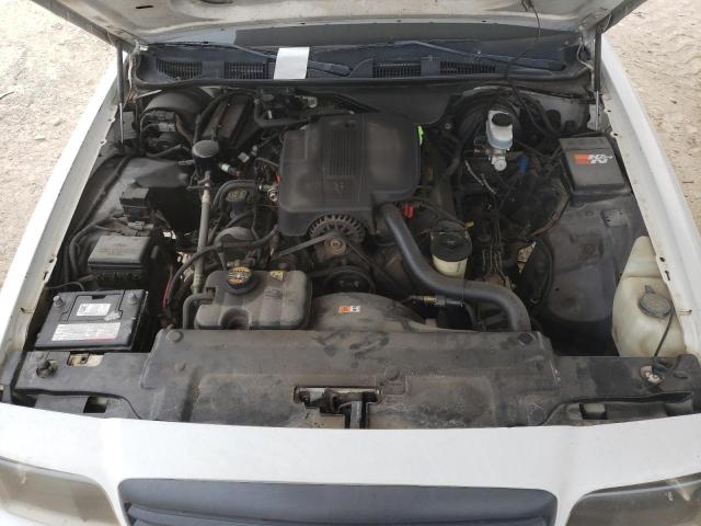 Photo 7 from auction – 2001 FORD CROWN VICT with VIN 2FAFP71W61X105541