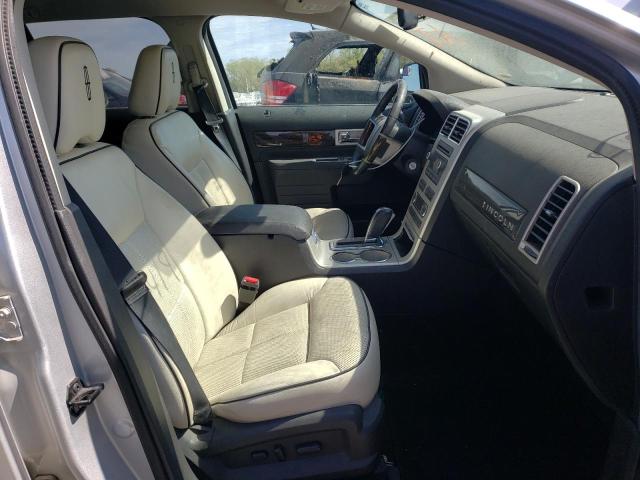 Zdjęcie 5 z aukcji – 2010 LINCOLN MKX z VIN 2LMDJ8JC6ABJ23419