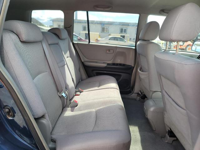Photo 6 from auction – 2005 TOYOTA HIGHLANDER with VIN JTEGP21A350047720