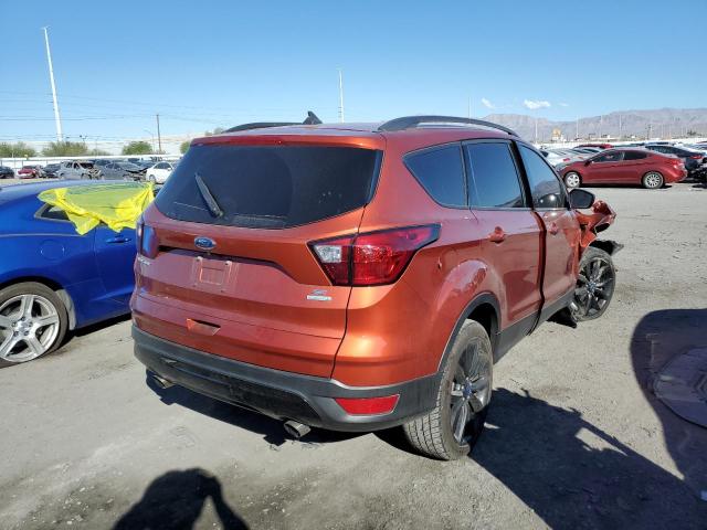 Photo 4 from auction – 2019 FORD ESCAPE SE with VIN 1FMCU0GD9KUB62274