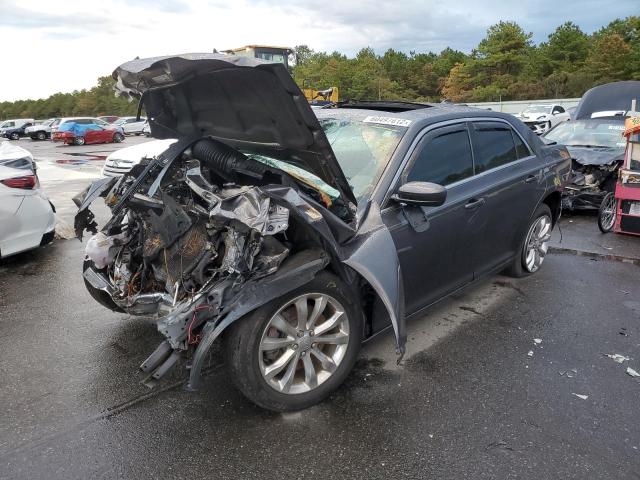 Photo 2 from auction – 2017 CHRYSLER 300 LIMITE with VIN 2C3CCARG0HH587029