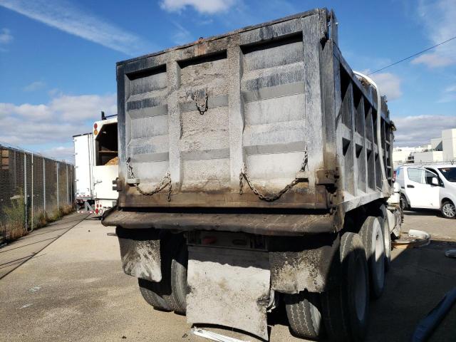 Photo 4 from auction – 1996 INTERNATIONAL 9200 with VIN 2HTFMALT0TC017892