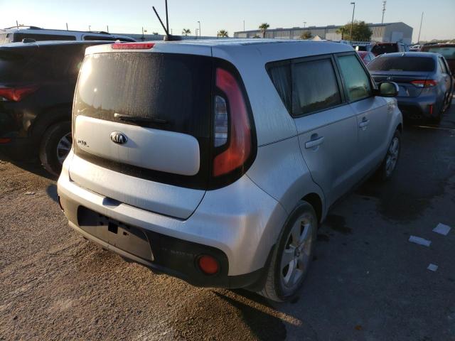 Photo 4 from auction – 2017 KIA SOUL with VIN KNDJN2A28H7450953