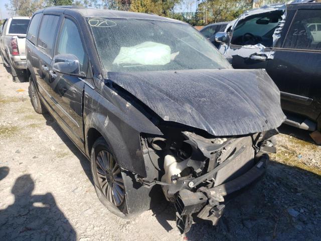 CHRYSLER TOWN & COU 2014 with VIN 2C4RC1GG6ER374407 - Photo from auction