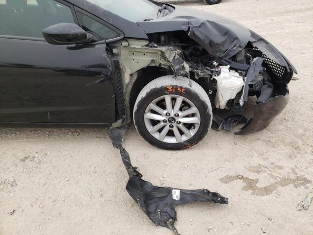 Photo 9 from auction – 2017 KIA FORTE LX with VIN 3KPFL4A78HE011349