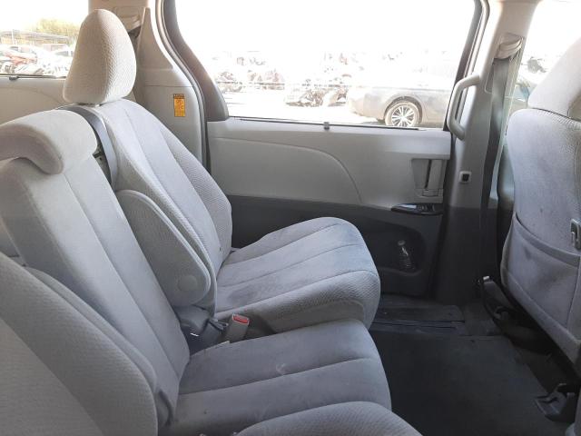 Photo 6 from auction – 2014 TOYOTA SIENNA LE with VIN 5TDKK3DC1ES445151