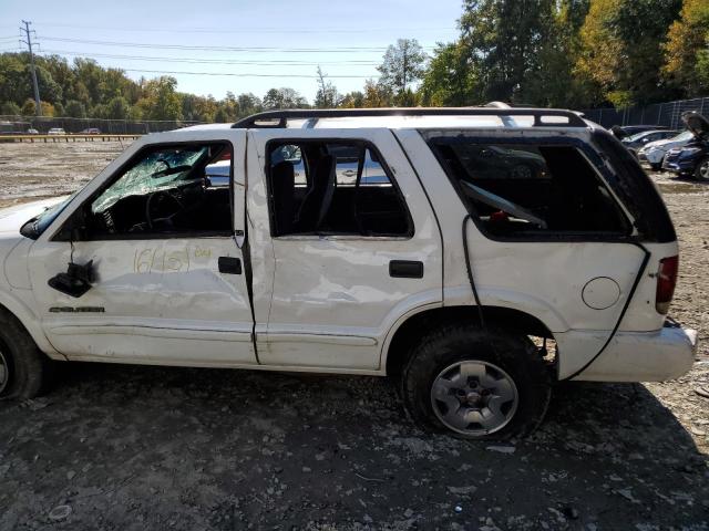 Photo 10 from auction – 2002 CHEVROLET BLAZER with VIN 1GNDT13W82K177134