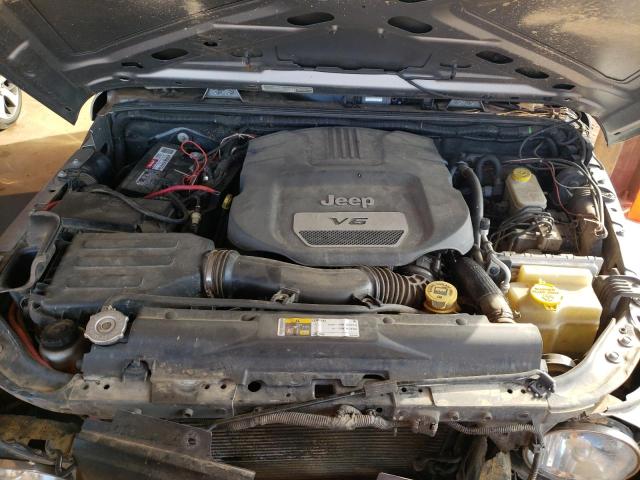 Photo 7 from auction – 2014 JEEP WRANGLER U with VIN 1C4BJWDG4EL177172