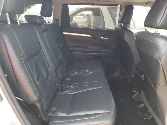 Photo 6 from auction – 2017 TOYOTA HIGHLANDER with VIN 5TDJZRFH5HS434662