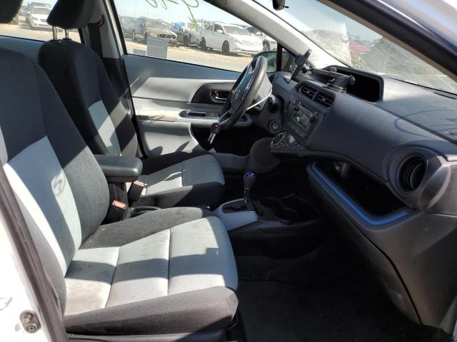 Photo 5 from auction – 2013 TOYOTA PRIUS C with VIN JTDKDTB35D1549120