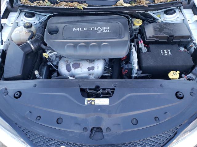 Photo 7 from auction – 2015 CHRYSLER 200 S with VIN 1C3CCCBB3FN619535