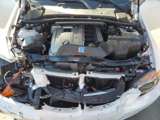 Photo 7 from auction – 2006 BMW 325 I with VIN WBAVB13506KX48299
