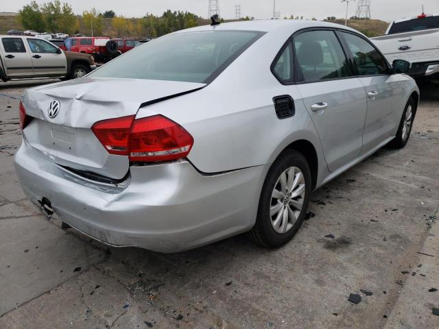 Photo 4 from auction – 2013 VOLKSWAGEN PASSAT S with VIN 1VWAP7A32DC102743