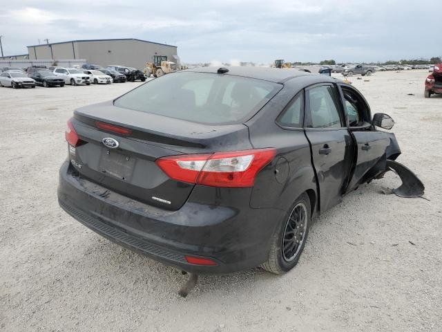Photo 4 from auction – 2013 FORD FOCUS S with VIN 1FADP3E29DL313132