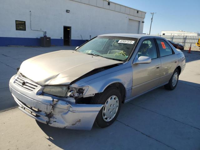 Photo 2 from auction – 1997 TOYOTA CAMRY CE with VIN 4T1BG22K7VU027495