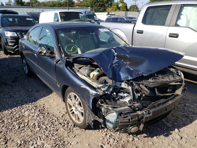 VOLVO S60 2.5T 2007 with VIN YV1RH592072643670 - Photo from auction