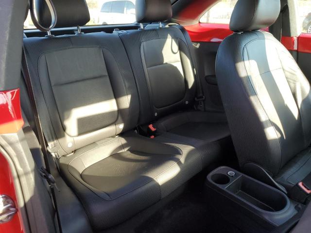 Photo 6 from auction – 2013 VOLKSWAGEN BEETLE with VIN 3VWJP7AT3DM612923