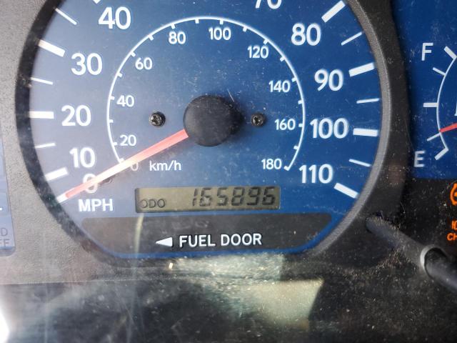 Photo 8 from auction – 2002 TOYOTA SIENNA with VIN 4T3ZF13C92U428911