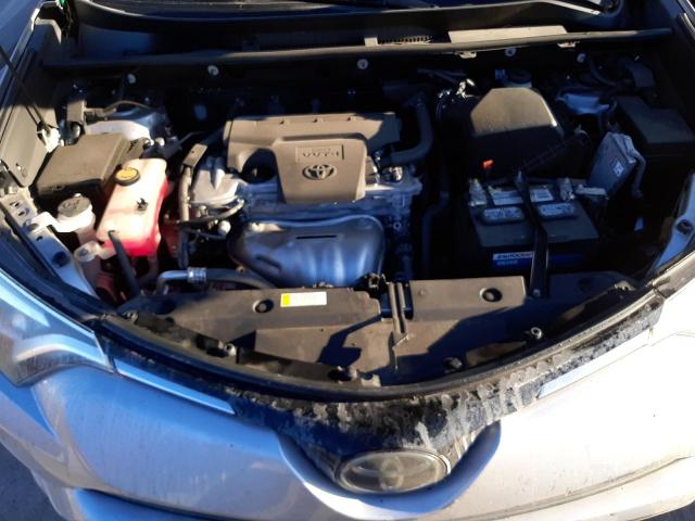 Photo 7 from auction – 2017 TOYOTA RAV4 LIMIT with VIN 2T3YFREV4HW325056