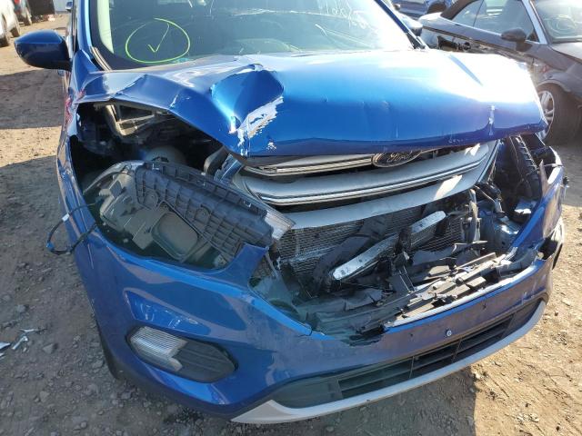 Photo 9 from auction – 2018 FORD ESCAPE SE with VIN 1FMCU9GD2JUD11997