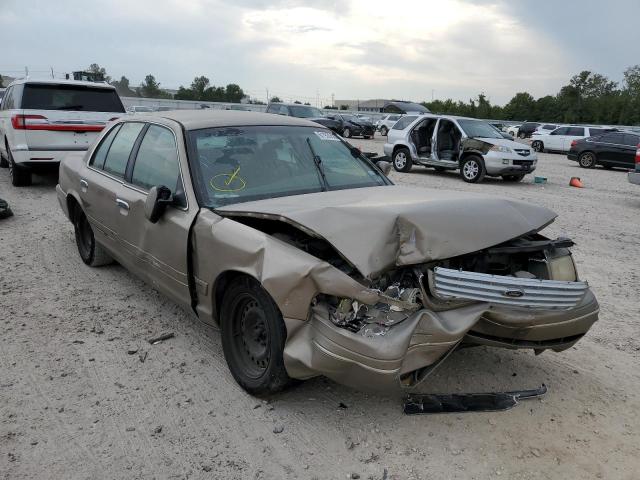 FORD CROWN VICT 2002 with VIN 2FAFP73W82X117754 - Photo from auction