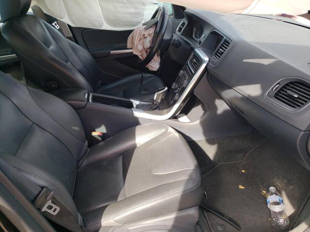 Photo 5 from auction – 2015 VOLVO S60 PREMIE with VIN YV126MFB9F2318049