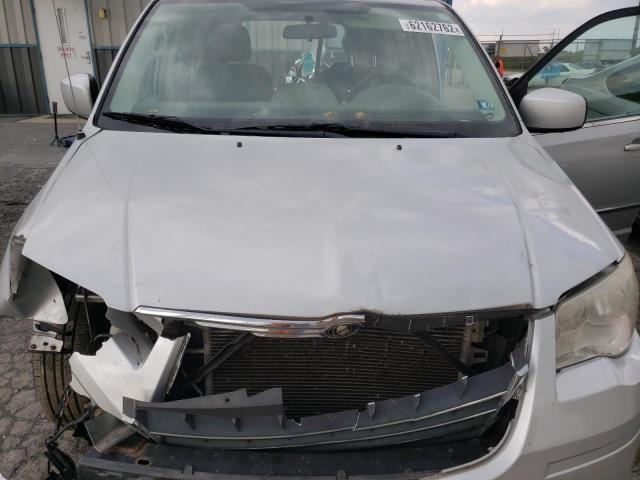 Photo 7 from auction – 2010 CHRYSLER TOWN & COU with VIN 2A4RR5D12AR450134