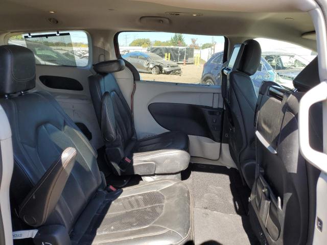 Photo 6 from auction – 2017 CHRYSLER PACIFICA T with VIN 2C4RC1EG4HR628106