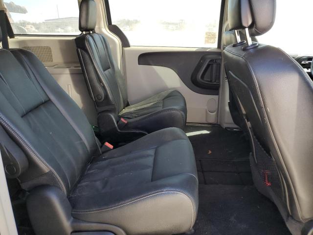Photo 6 from auction – 2014 CHRYSLER TOWN & COU with VIN 2C4RC1BG0ER168345