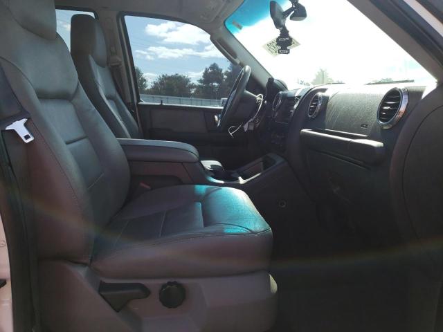 صورة رقم 5 من المزاد - 2003 FORD EXPEDITION مع VIN 1FMFU16L03LB38481