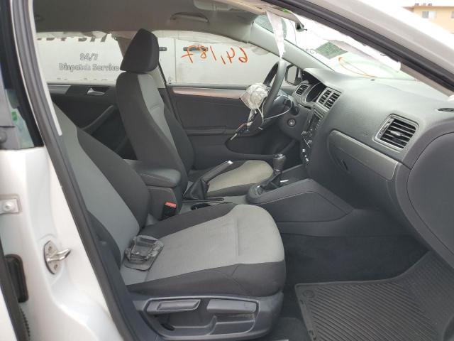 Photo 5 from auction – 2017 VOLKSWAGEN JETTA S with VIN 3VW167AJ4HM307311