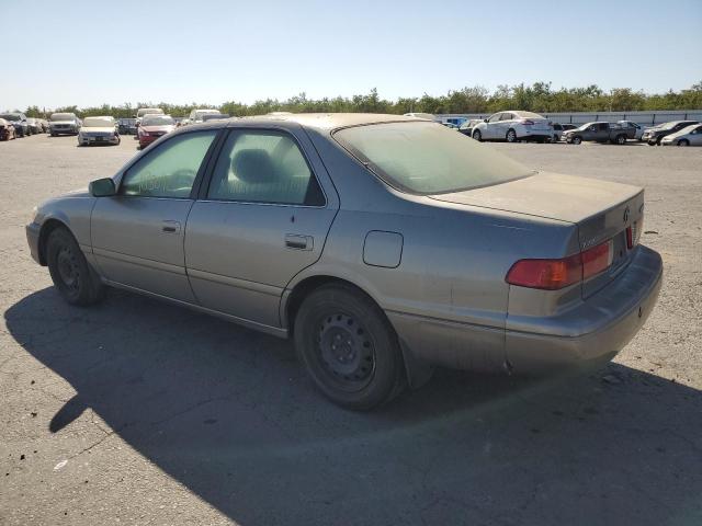 Photo 2 from auction – 2000 TOYOTA CAMRY CE with VIN JT2BG22K4Y0521161