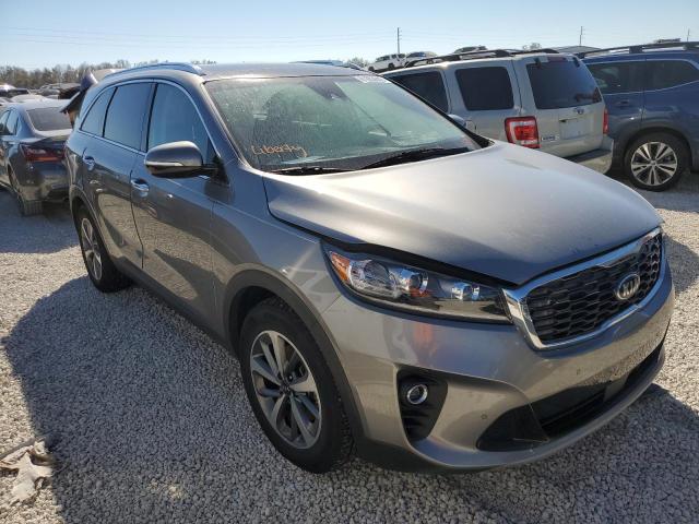 KIA SORENTO EX 2019 with VIN 5XYPH4A52KG460783 - Photo from auction