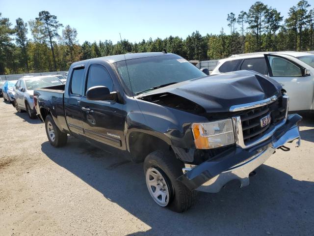 GMC SIERRA K15 2010 with VIN 1GTSKVE38AZ147943 - Photo from auction