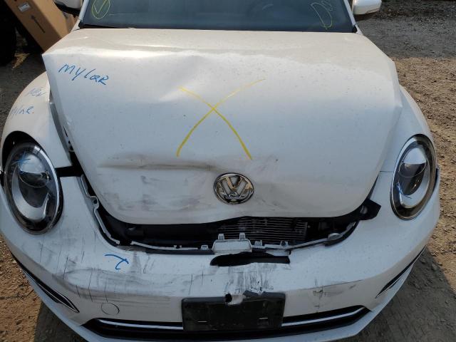 Photo 7 from auction – 2018 VOLKSWAGEN BEETLE S with VIN 3VWFD7AT5JM705792