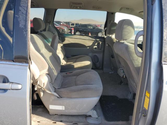 Photo 6 from auction – 2004 TOYOTA SIENNA CE with VIN 5TDZA23C74S159137