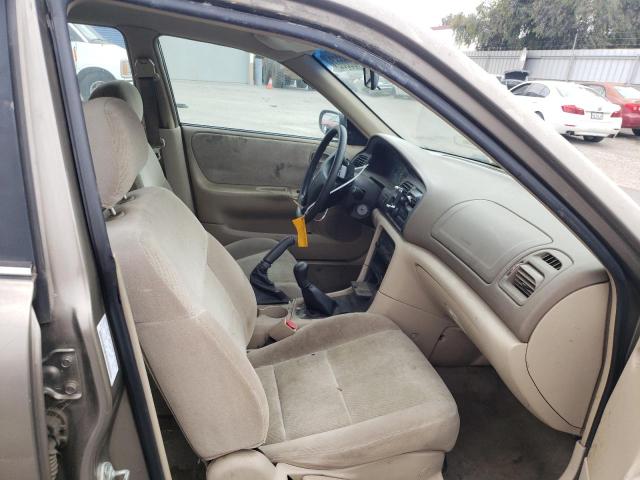 Photo 5 from auction – 1998 MAZDA 626 DX with VIN 1YVGF22C1W5740694