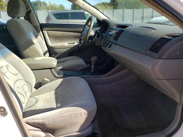 Photo 5 from auction – 2002 TOYOTA CAMRY LE with VIN JTDBE32K520006972