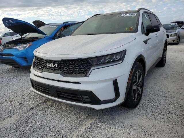 Photo 2 from auction – 2022 KIA SORENTO EX with VIN 5XYRH4LF2NG126403