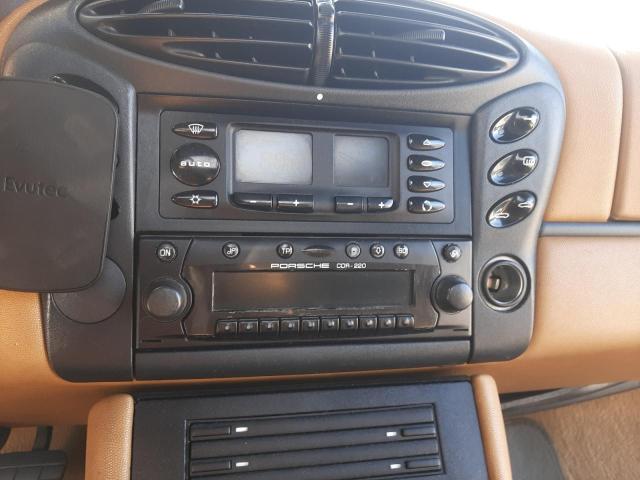 Photo 9 from auction – 1999 PORSCHE BOXSTER with VIN WP0CA2980XU630439