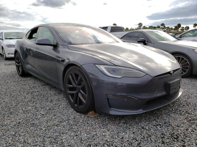 TESLA MODEL S 2022 with VIN 5YJSA1E69NF477799 - Photo from auction