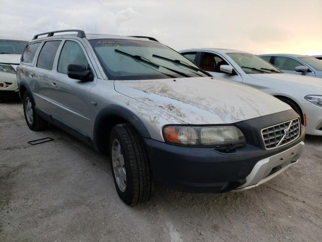 VOLVO V70 XC 2002 with VIN YV1SZ58D321056010 - Photo from auction