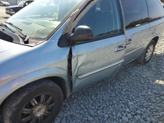 Photo 9 from auction – 2006 CHRYSLER TOWN & COU with VIN 2A4GP54L86R759449