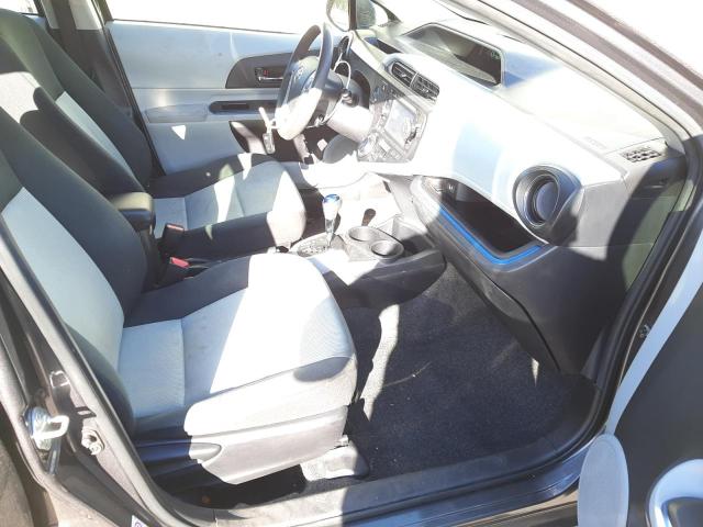 Photo 5 from auction – 2012 TOYOTA PRIUS C with VIN JTDKDTB36C1005000